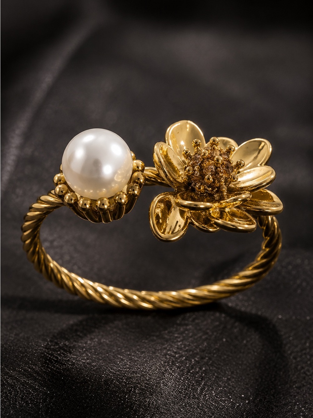 Gold plated Floral Pearl Open Ring - Picture 7 of 7